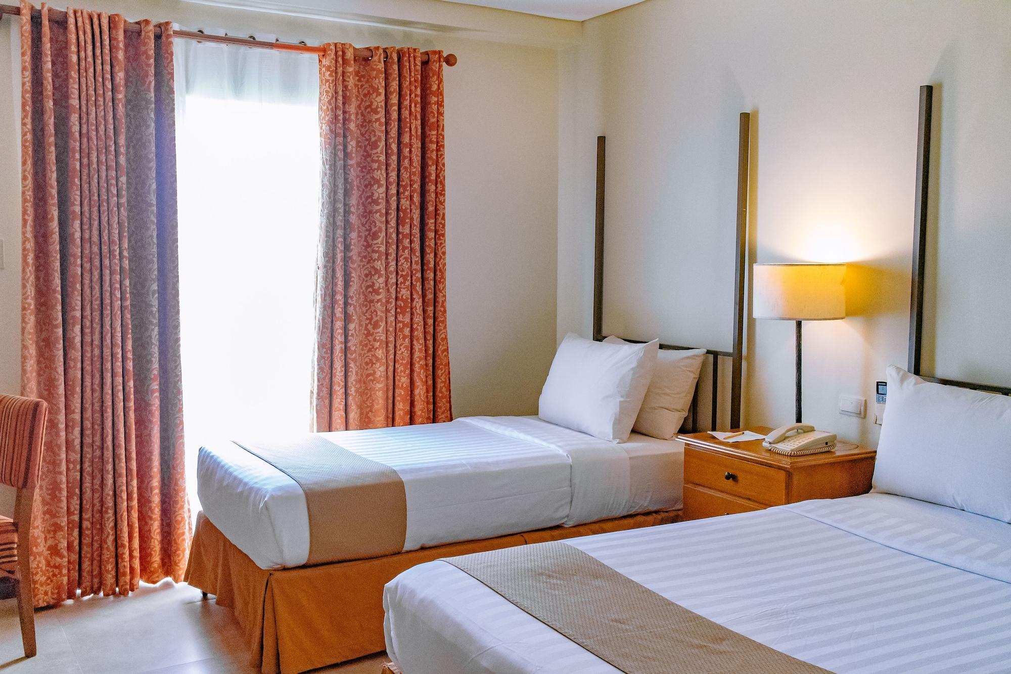 Resort Crown Regency