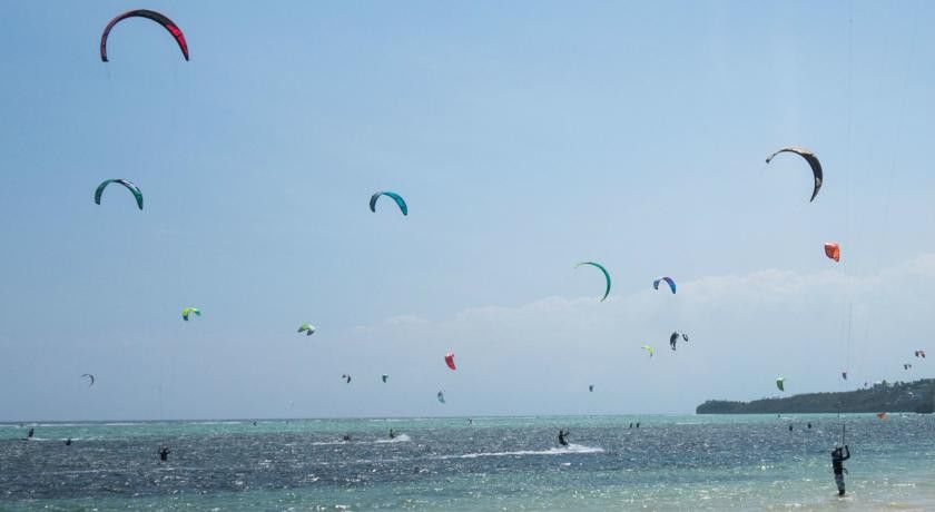 Crown Regency 3* Balabag (Boracay)