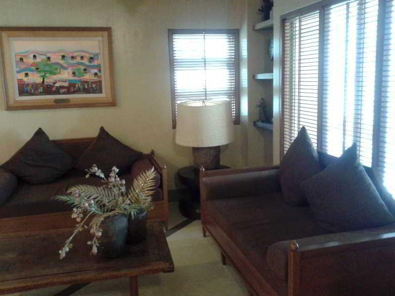 Crown Regency Resort