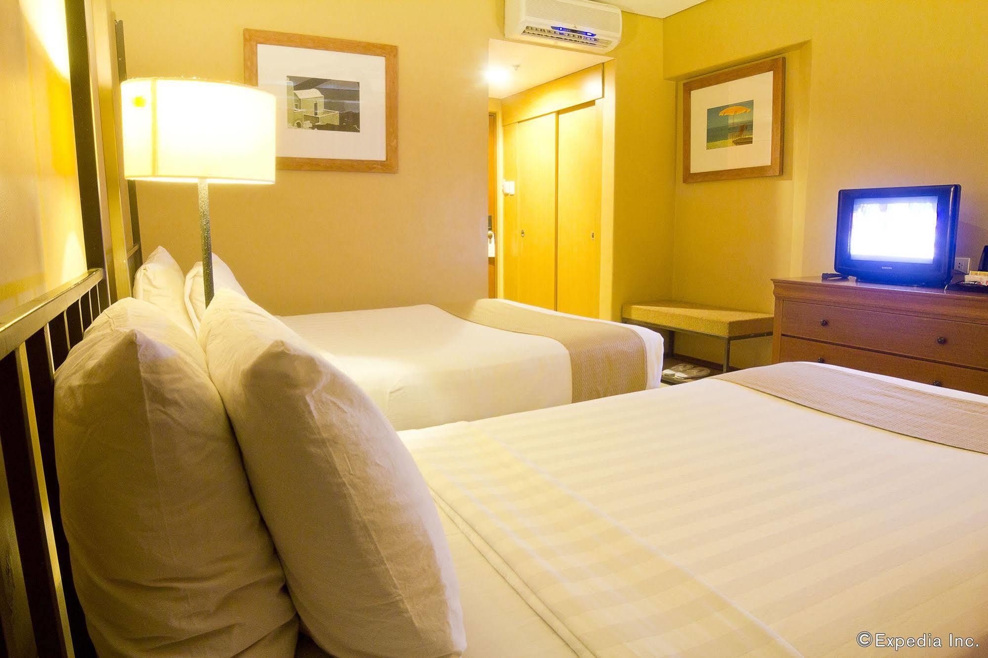 Resort Crown Regency