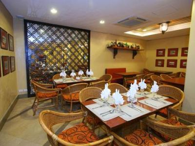 Crown Regency 3* Balabag (Boracay)